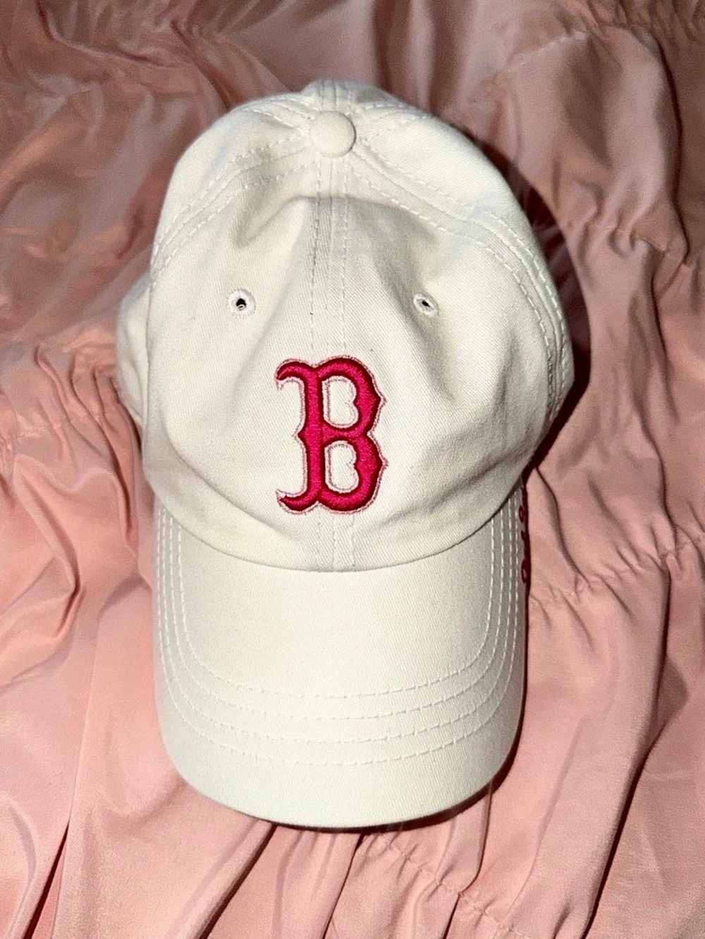 47 Brand Boston Red Sox Clean Up Baseball Cap White and Pink